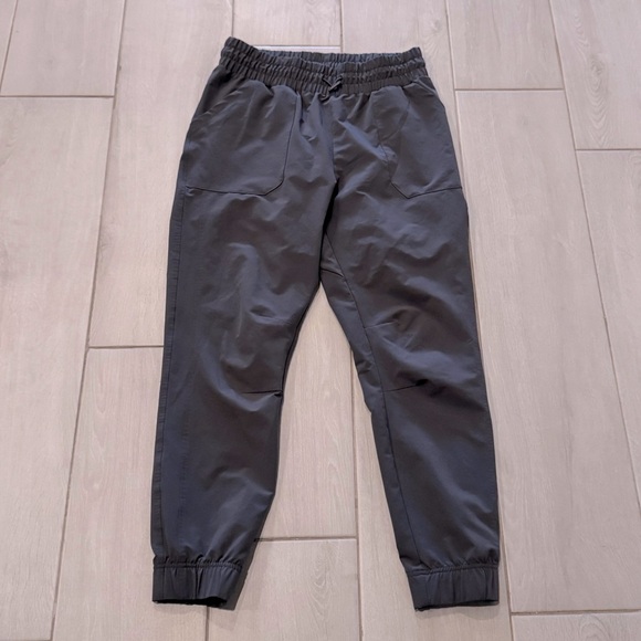 All in Motion - small gray Cargo Pants - Picture 1 of 8